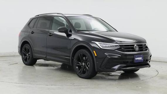 VOLKSWAGEN TIGUAN 4MOTION 2024 3VV8B7AX4RM019079 image